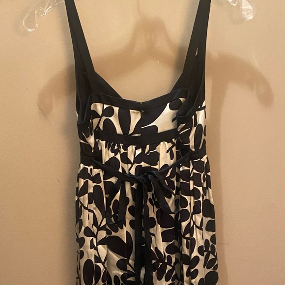 Maggie London Silk sleeveless babydoll slip dress champagne & black midi length - Picture 2 of 5